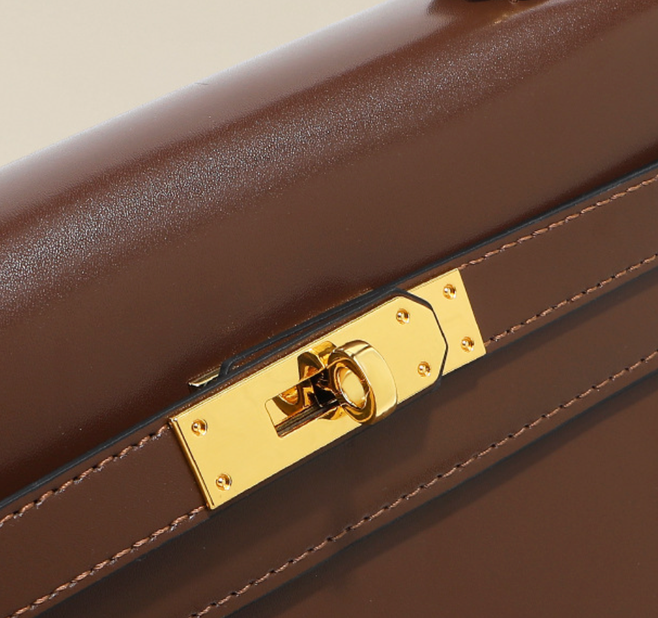 Grace Box – Strukturierte Tasche aus glattem echtem Leder ( 28 CM )