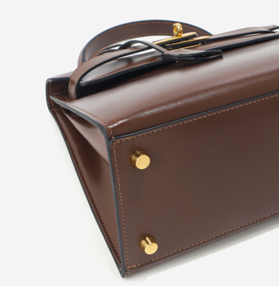Grace Box – Strukturierte Tasche aus glattem echtem Leder ( 28 CM )