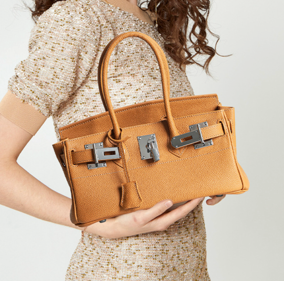Jane Shoulder – Strukturierte Schultertasche aus echtem Pebbled-Leder