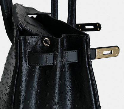 Jane Ostrich 30 – Tasche aus Leder mit Straußenprägung