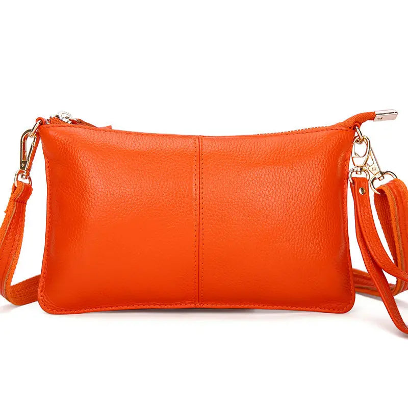 Clutch Helena – Lässige Eleganz aus echtem Leder
