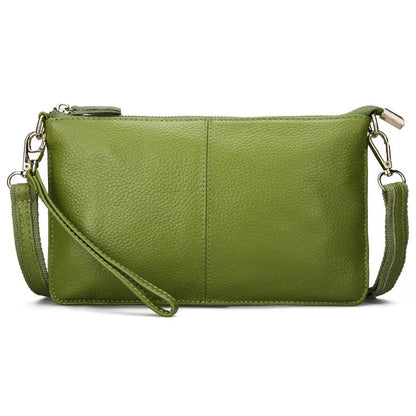 Clutch Helena – Lässige Eleganz aus echtem Leder