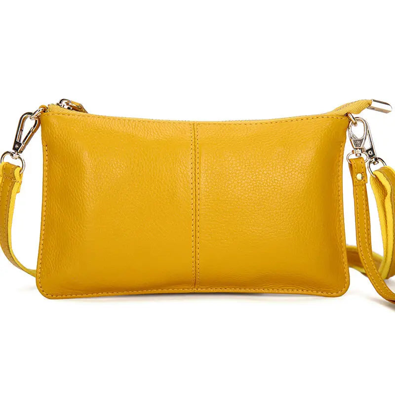 Clutch Helena – Lässige Eleganz aus echtem Leder