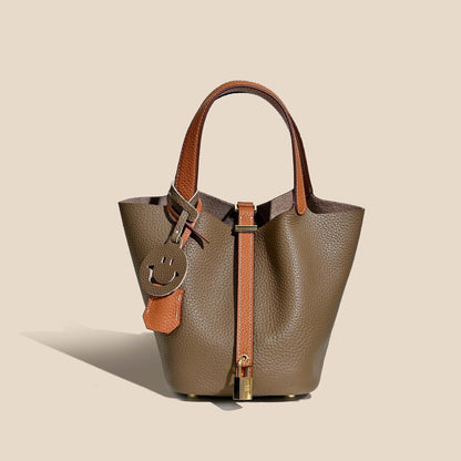 Camille Bucket – Bucket-Tasche aus vollnarbigem Rindsleder