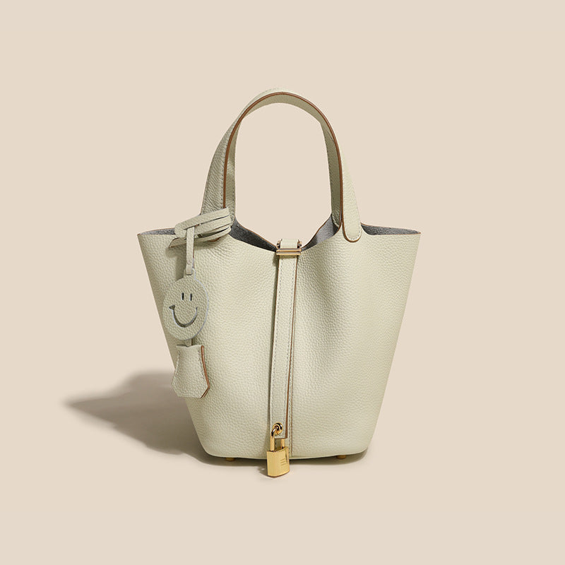 Camille Bucket – Bucket-Tasche aus vollnarbigem Rindsleder