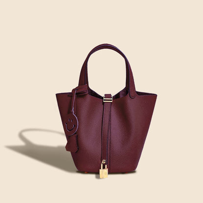 Camille Bucket – Bucket-Tasche aus vollnarbigem Rindsleder