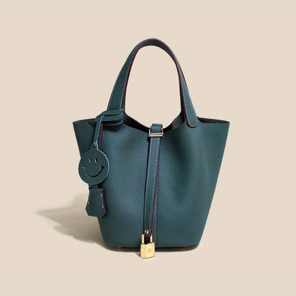 Camille Bucket – Bucket-Tasche aus vollnarbigem Rindsleder