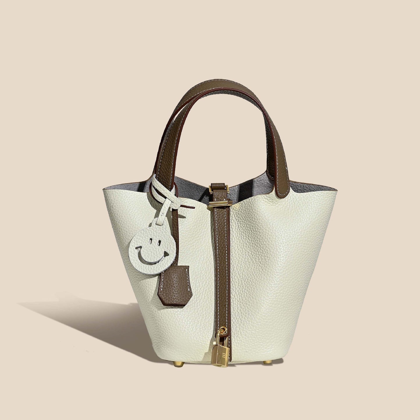 Camille Bucket – Bucket-Tasche aus vollnarbigem Rindsleder