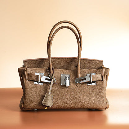 Jane Shoulder – Strukturierte Schultertasche aus echtem Pebbled-Leder