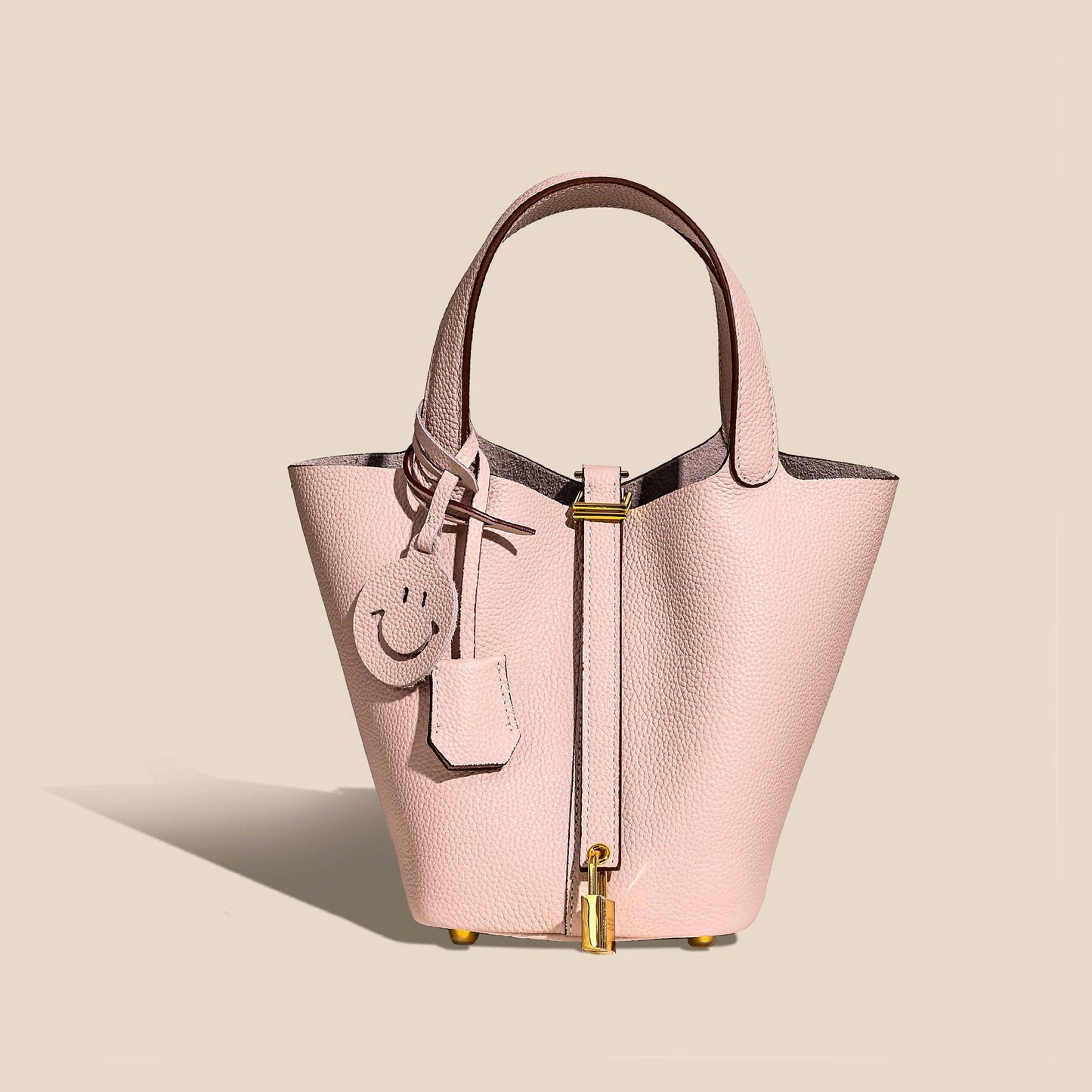 Camille Bucket – Bucket-Tasche aus vollnarbigem Rindsleder
