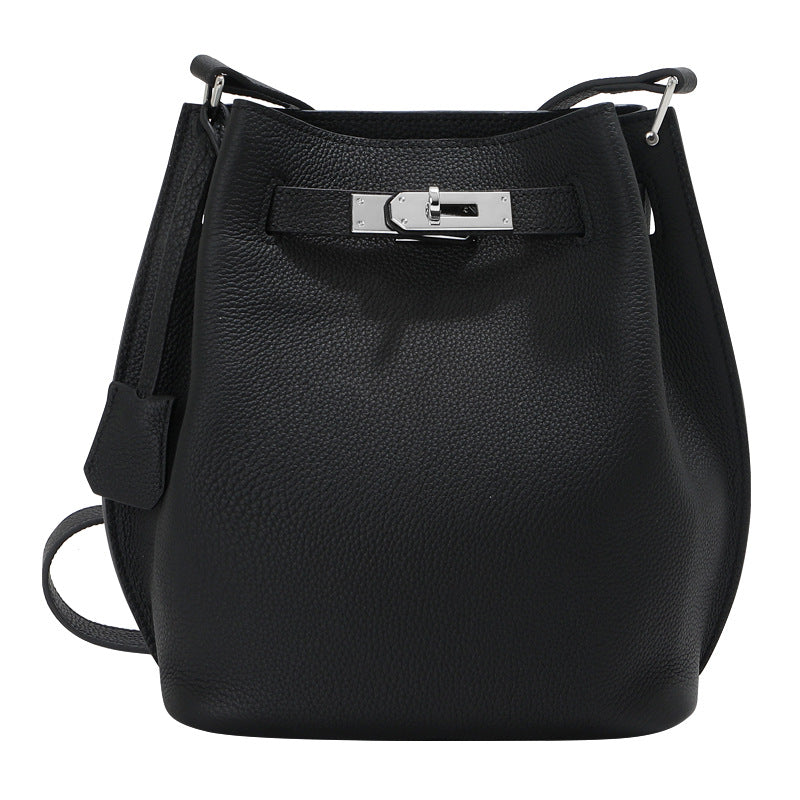 Noa Bucket – Tasche aus Togo-Leder