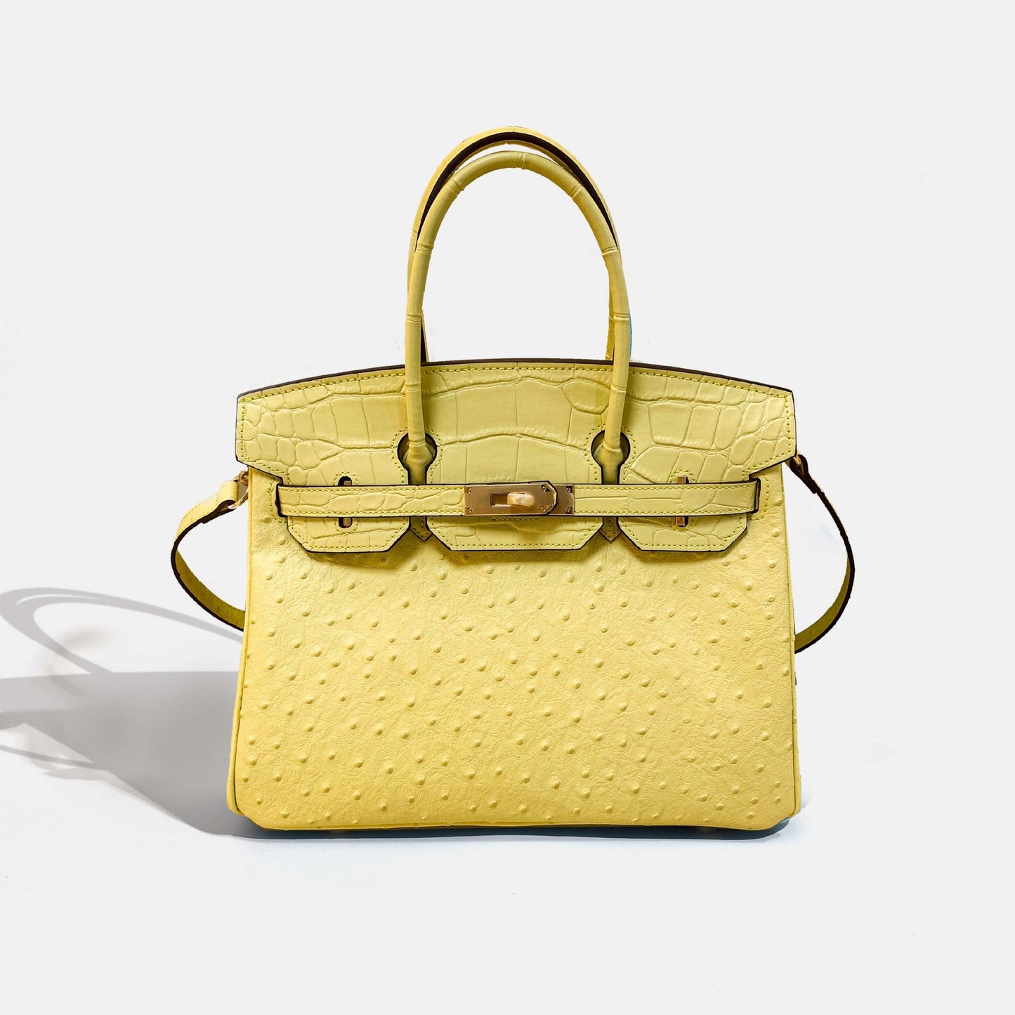 Jane Ostrich 30 – Tasche aus Leder mit Straußenprägung