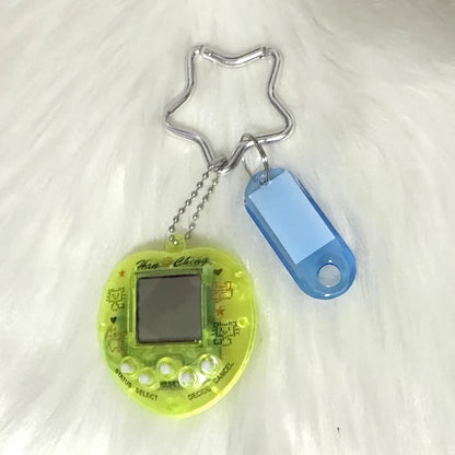Pixel Charm – Interaktiver Retro Schlüsselanhänger