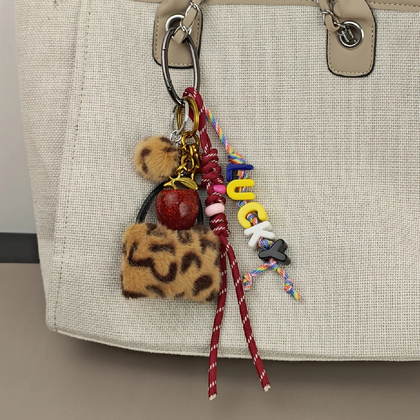 Lucky Cherry – Multielement Statement Charm