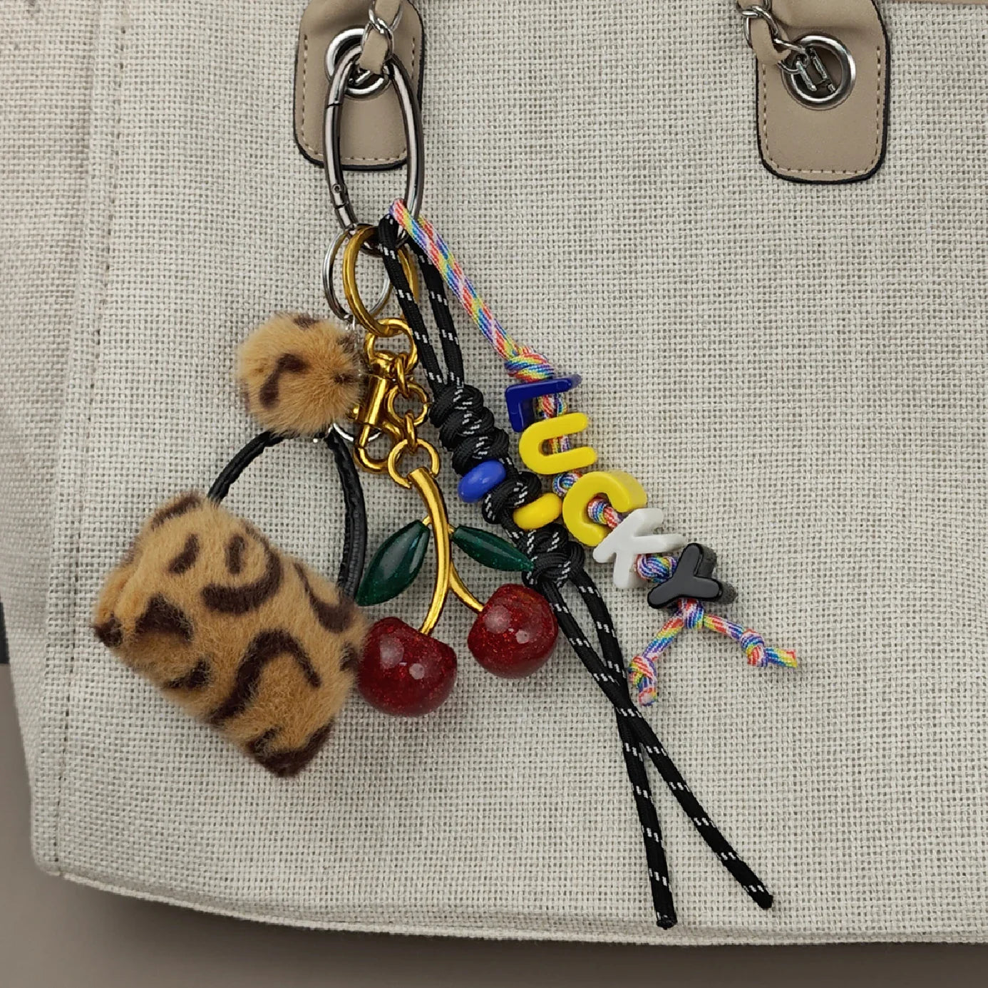 Lucky Cherry – Multielement Statement Charm