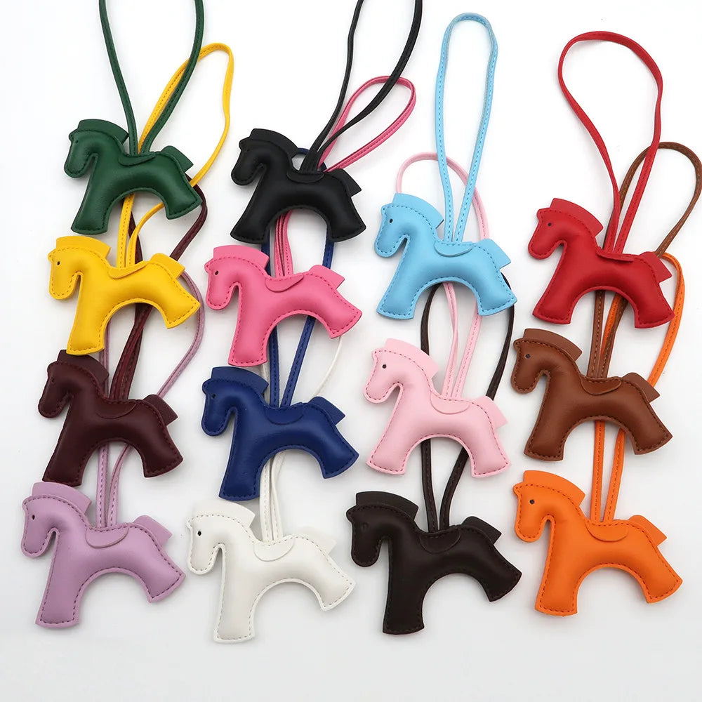 Pony Charm – Elegantes farbiges Icon