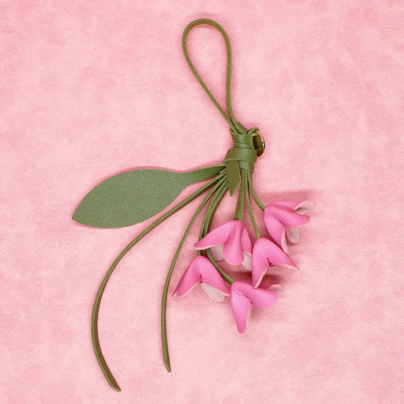 Fleur Élise – Floraler Schlüsselanhänger aus Leder für Taschen oder Handtaschen