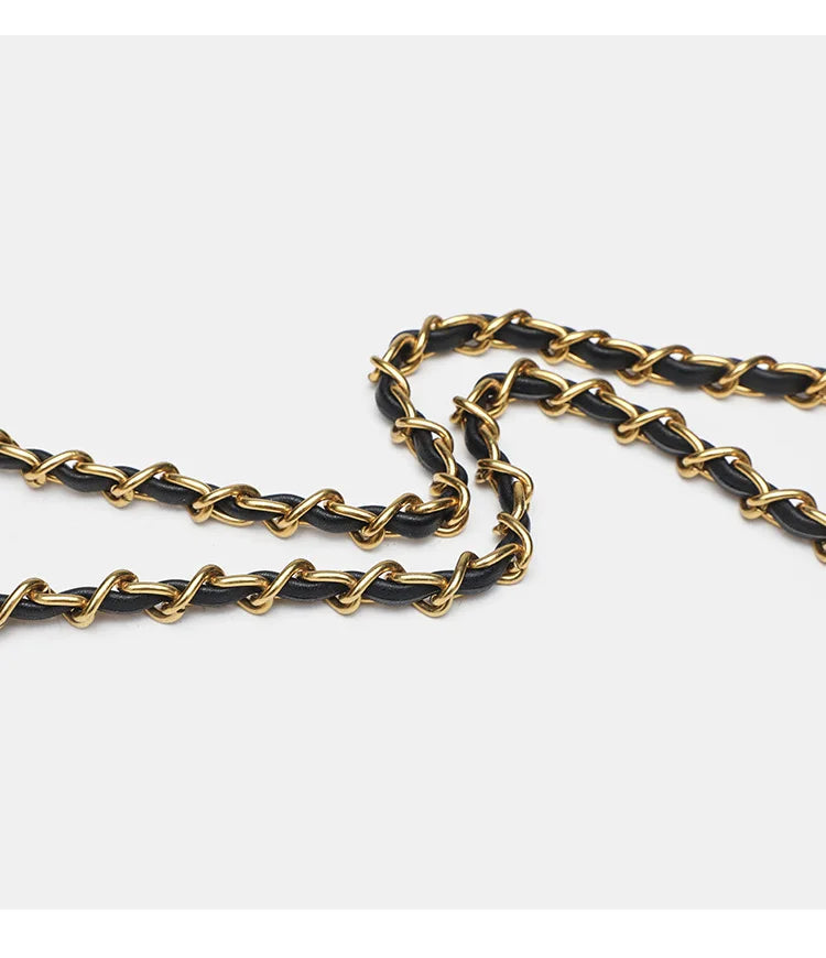 Véronique Chain – Tasche aus echtem Leder